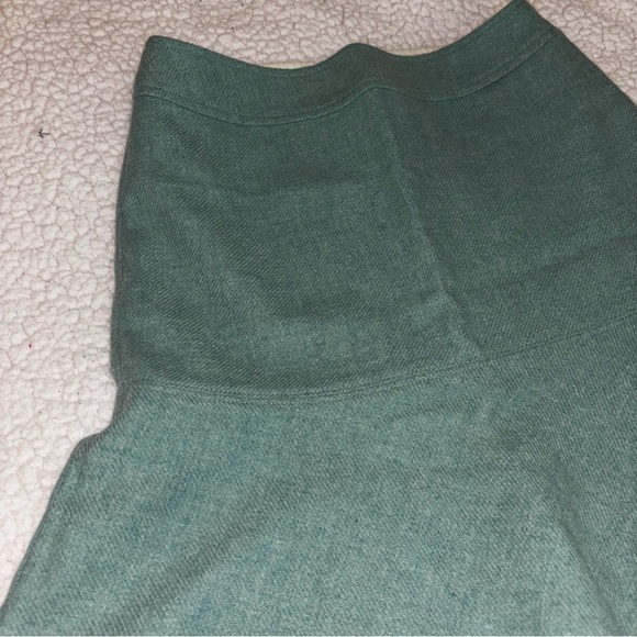 GAP Green Wool Trumpet Skirt - Picture 2 of 8